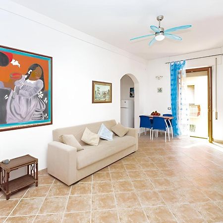 Splendido Appartamento In Pieno Centro Dell'Isola La Maddalena  Exterior foto